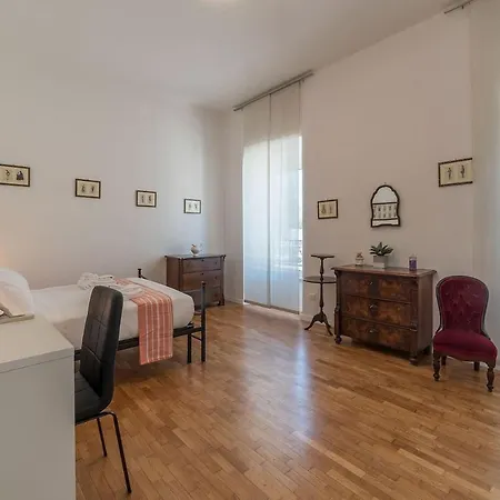 Live Like A Local In Rome's Exclusive Colle Oppio Apartment