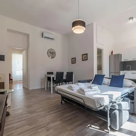 Apartment Live Like A Local In Rome's Exclusive Colle Oppio *